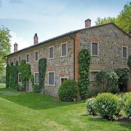 Chiarentana Di Donata Origo *